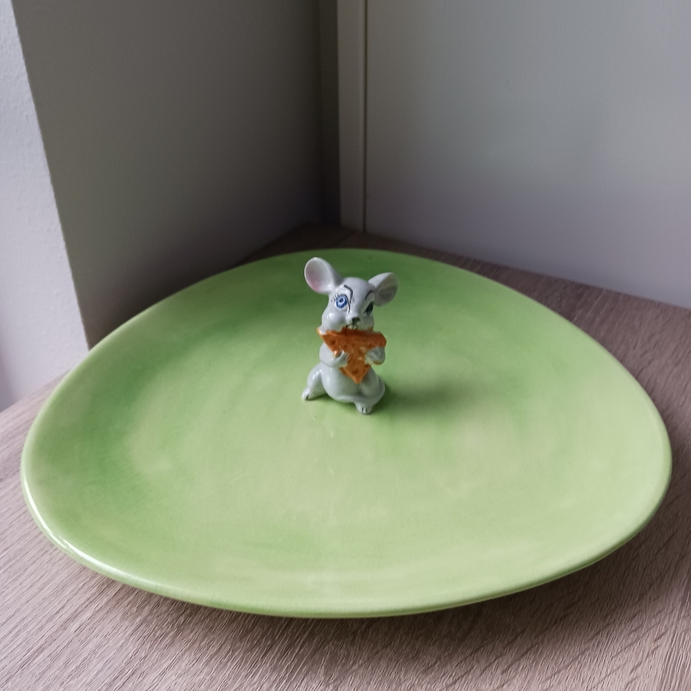 π· Whimsical Vintage Ceramic Mouse Trinket Tray / Cheese Plate π π§ - Picture 2 of 14